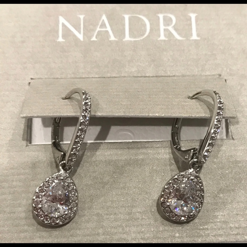 Teardrop earrings ~ NWT
